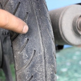 Bạn có biết: TOP các nguyên nhân khiến xe máy bị nổ lốp và cách phòng tránh